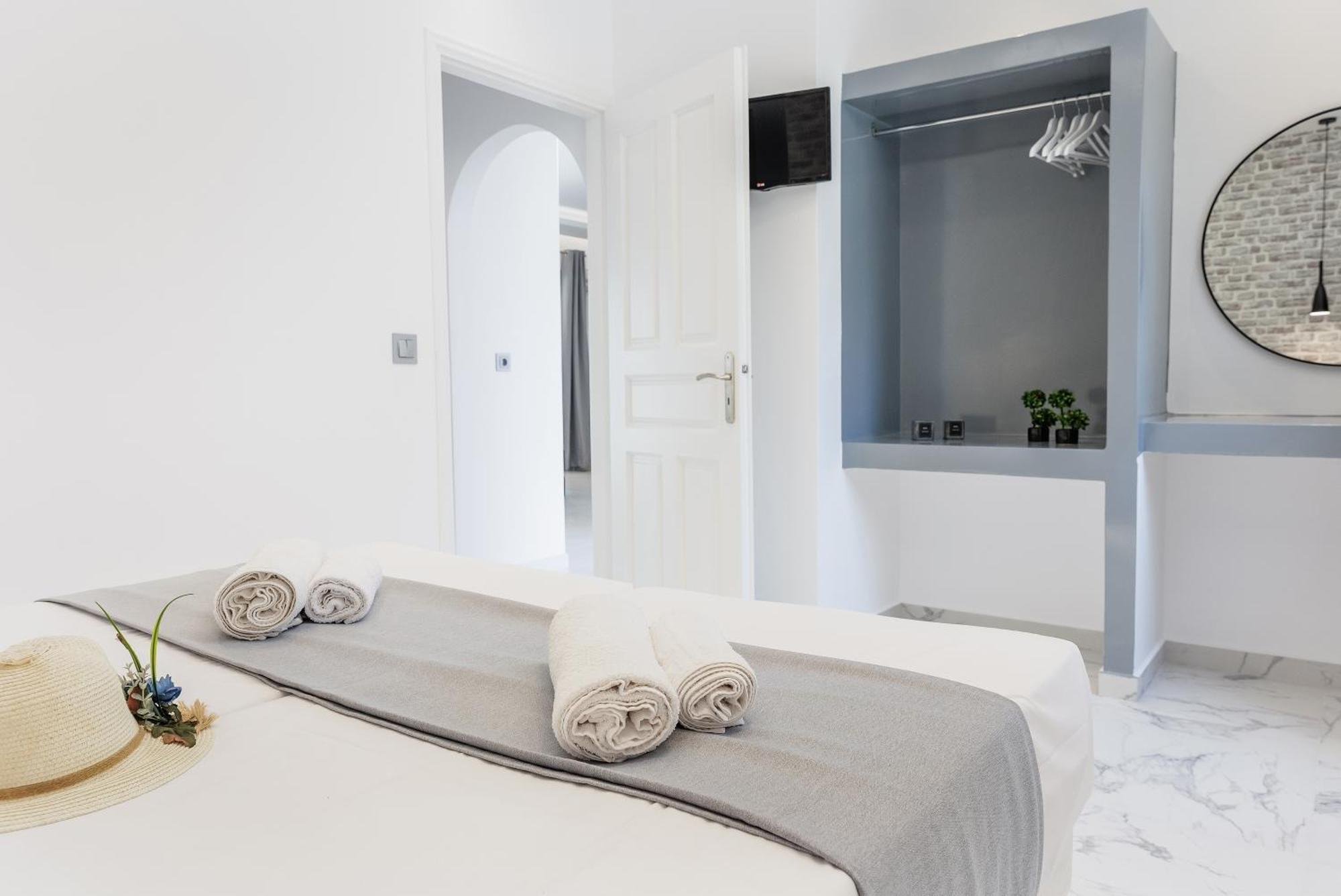 Simos Luxury Apartments Naxos City 外观 照片