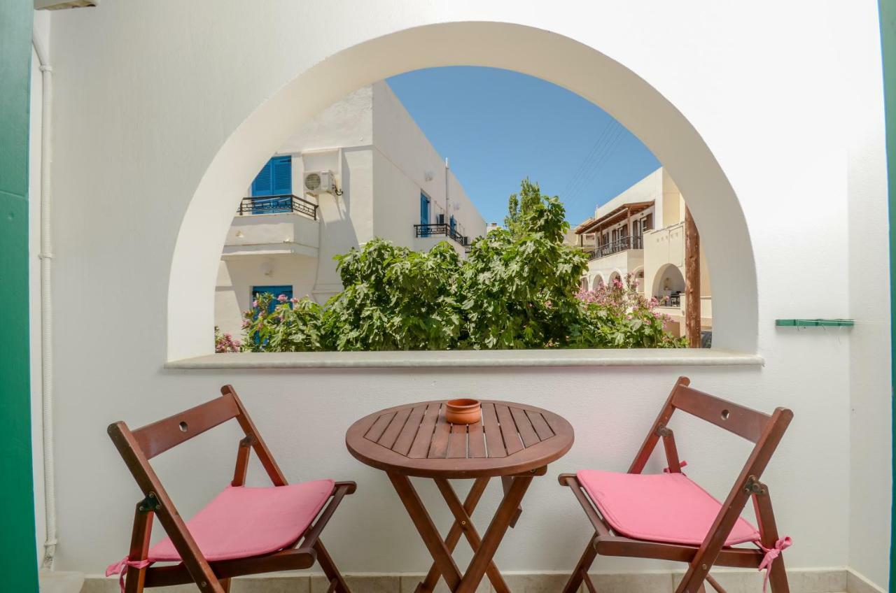 Simos Luxury Apartments Naxos City 外观 照片